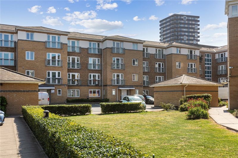 Morton Close, London, E1