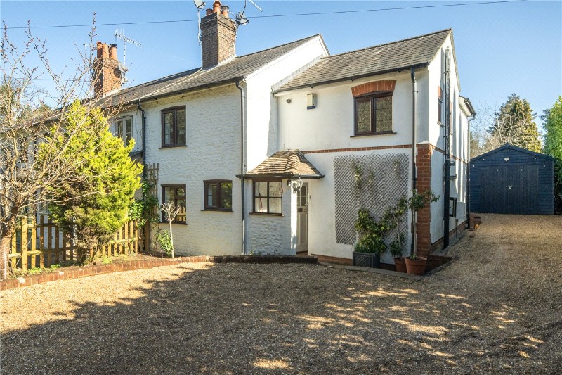 Tilford Road, Tilford, Farnham, Surrey, GU10