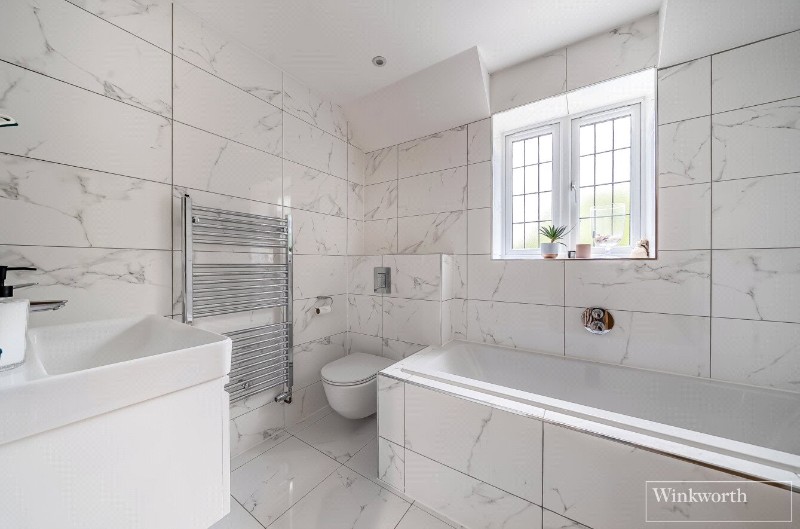 Clappers Lane, Chobham, Woking, Surrey, GU24