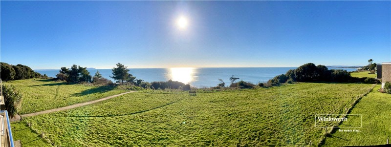 Beacon Drive, Highcliffe, Christchurch, BH23