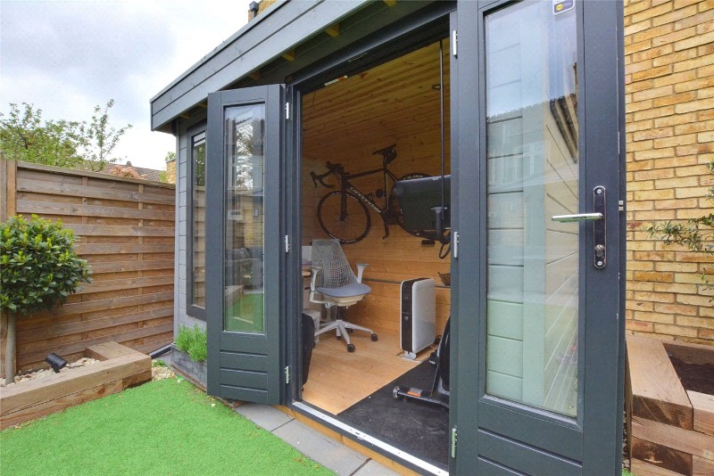 Manor Lane, Lee, London, SE12