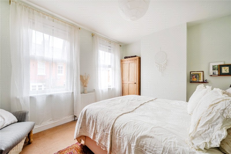 Hillside Lane, Farnham, Surrey, GU9