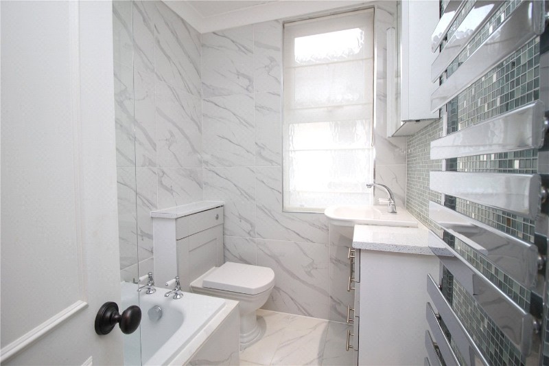 Broadway, Leigh-on-Sea, Essex, SS9