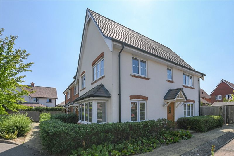 Diamond Jubilee Way, Wokingham, Berkshire, RG40
