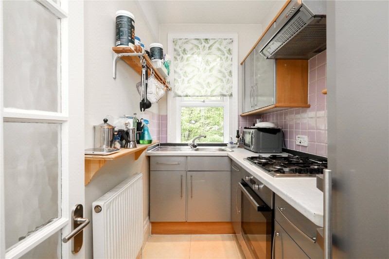 Julian Avenue, London, W3