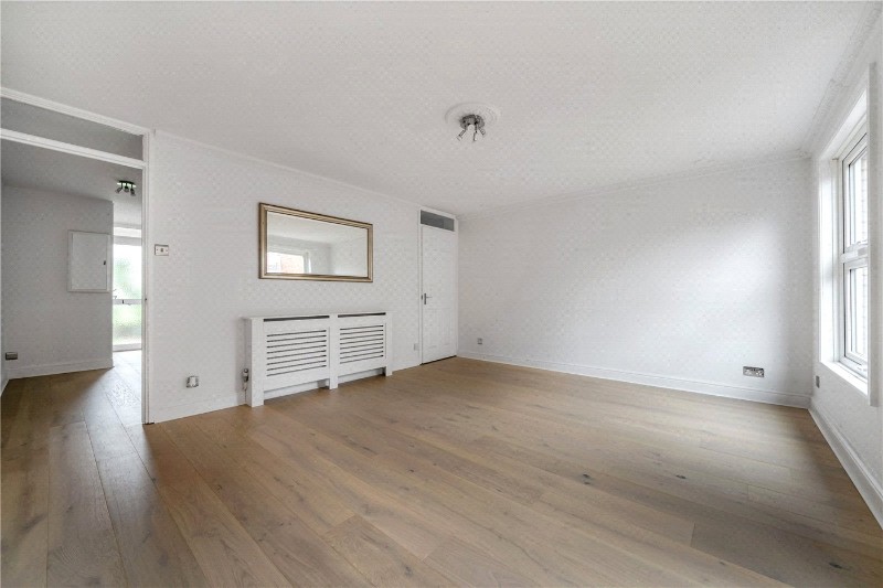 Rectory Square, London, United Kingdom, E1