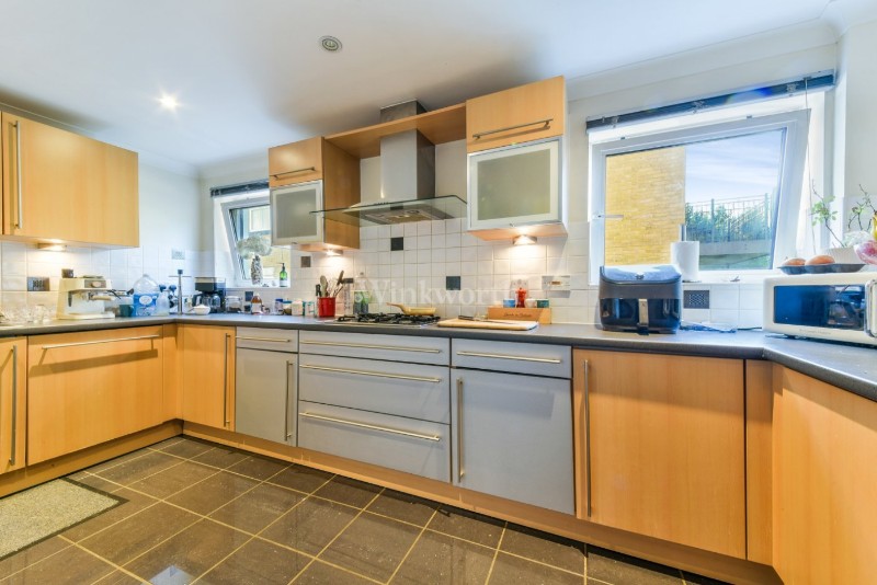 Creswell Drive, Beckenham, BR3