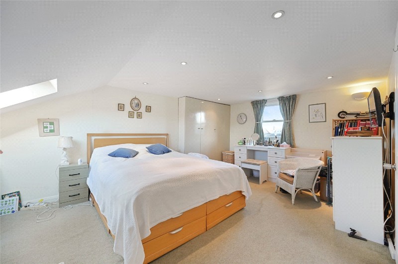 Cowper Road, London, W3