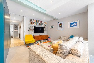 Lyndhurst Way, Peckham Rye, London, SE15