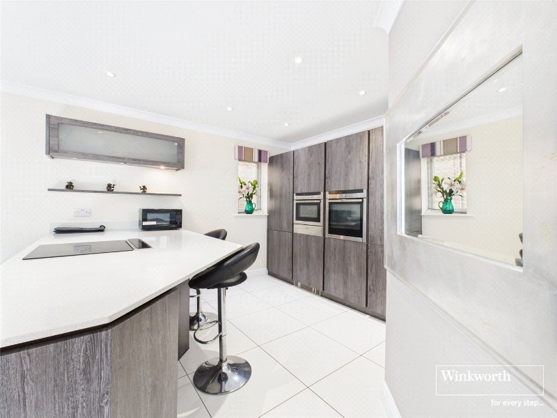 Glenrhondda, Emmer Green, Reading, Berkshire, RG4