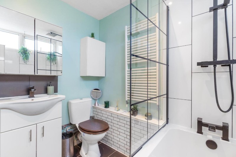 Sylvan Road, London, SE19