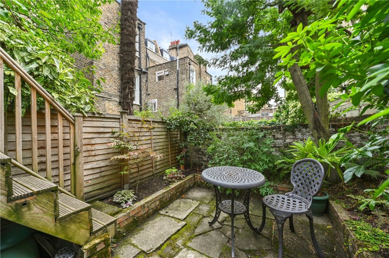 Cope Place, London, W8