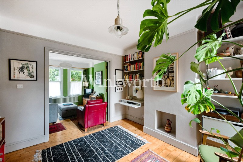 Lymington Avenue, London, N22