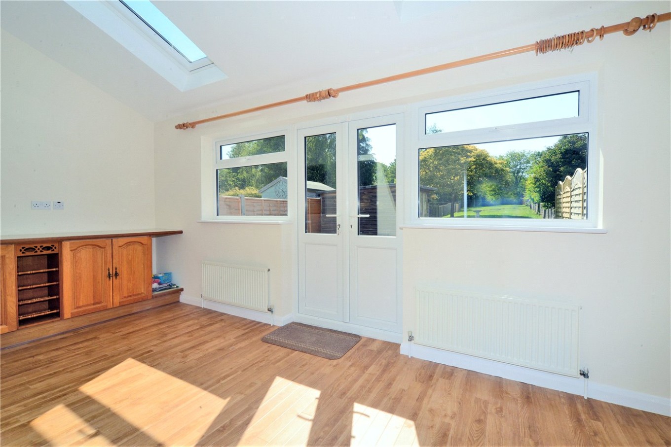 3 bedroom property for sale in Chipstead Way, Banstead, Surrey, SM7