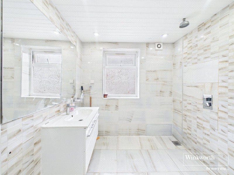 The Greenway, London, NW9