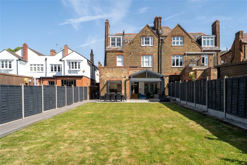 Telford Avenue, London, SW2
