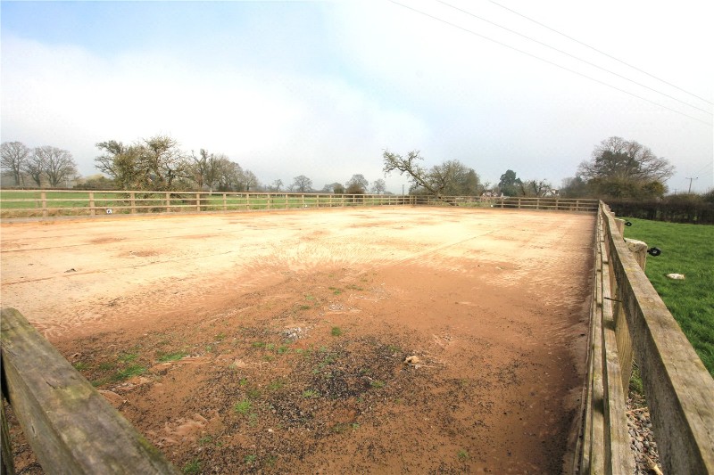 Moat Lane, Taynton, Gloucester, Gloucestershire, GL19