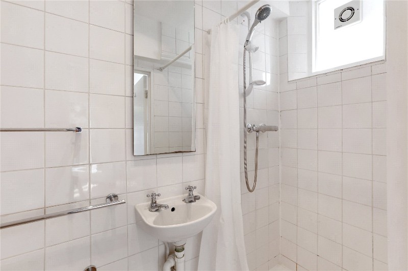 Blenheim Crescent, London, W11