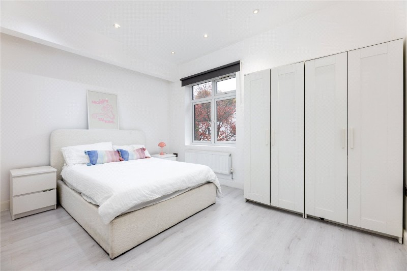 Southfield Road, London, W4