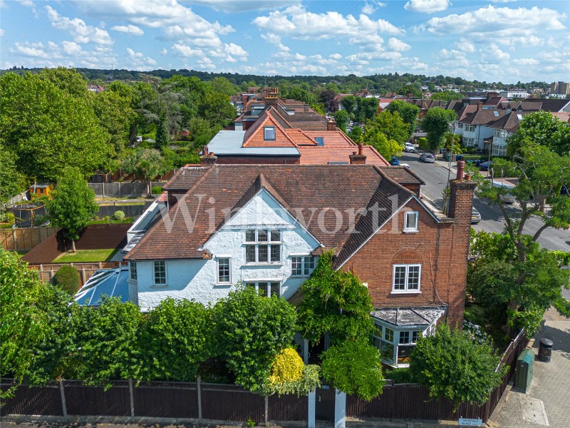 The Ridgeway, London, NW11
