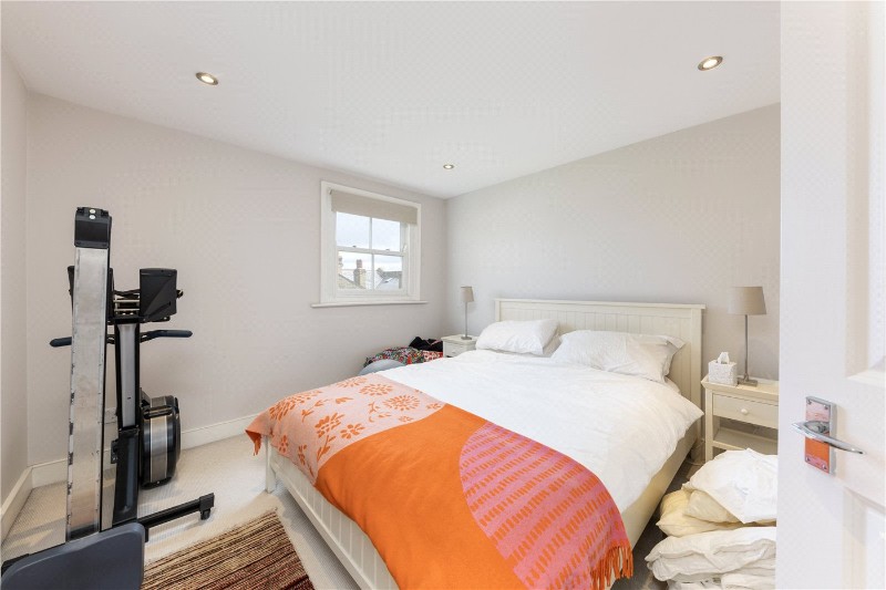 Abbotstone Road, London, SW15
