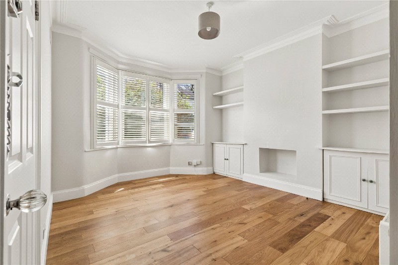 Crusoe Road, Mitcham, CR4