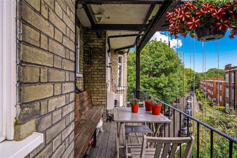 Muswell Hill Road, London, N6