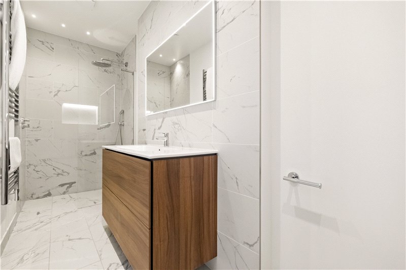 Castelnau, Barnes, London, SW13