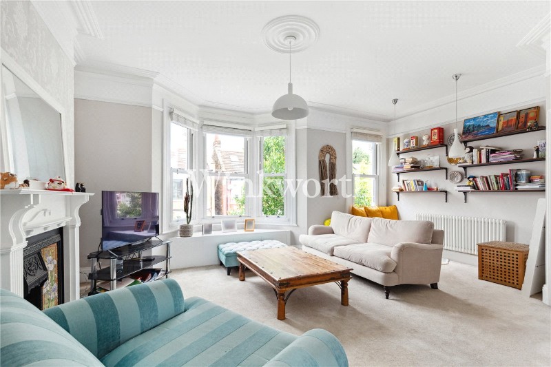 Lausanne Road, London, N8