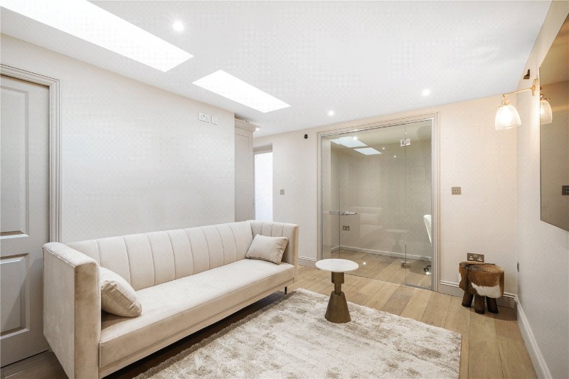 Sutherland Avenue, Maida Vale, London, W9