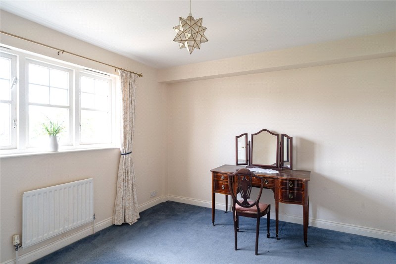 Fawcett Close, London, SW16