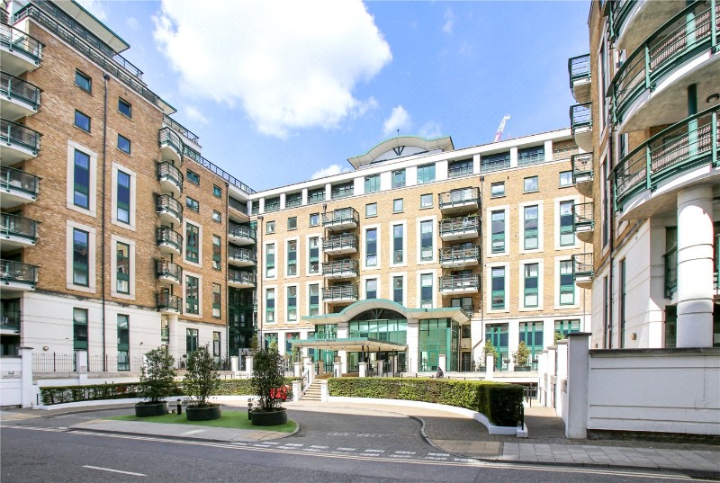 Beckford Close, Kensington, London, W14