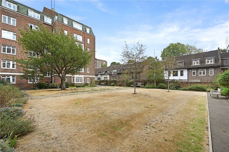 Chatsworth Court, Pembroke Road, Kensington, London, W8
