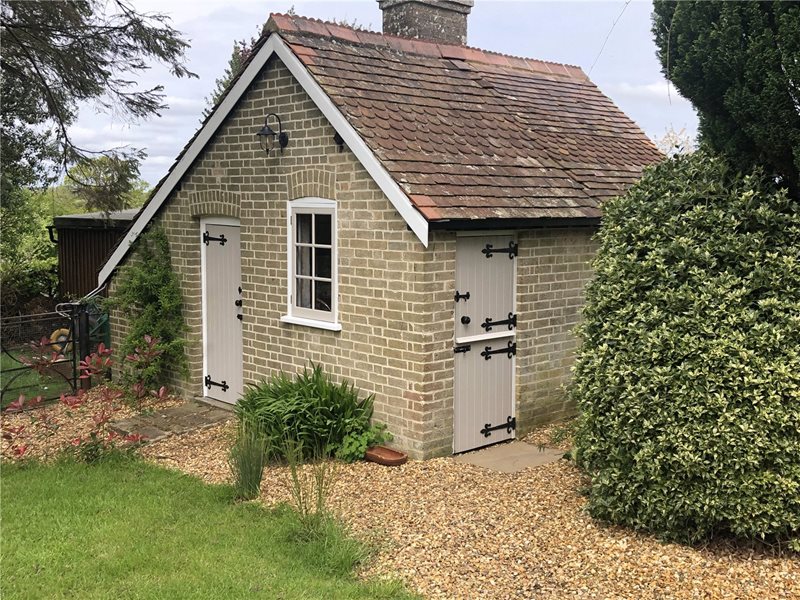 Ashington Lane, Ashington, Wimborne, Dorset, BH21