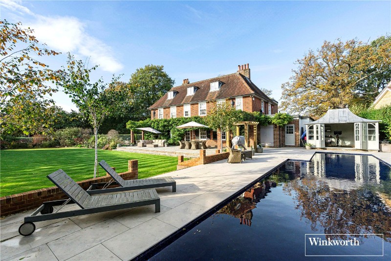 Barley Mow Road, Englefield Green, Surrey, TW20