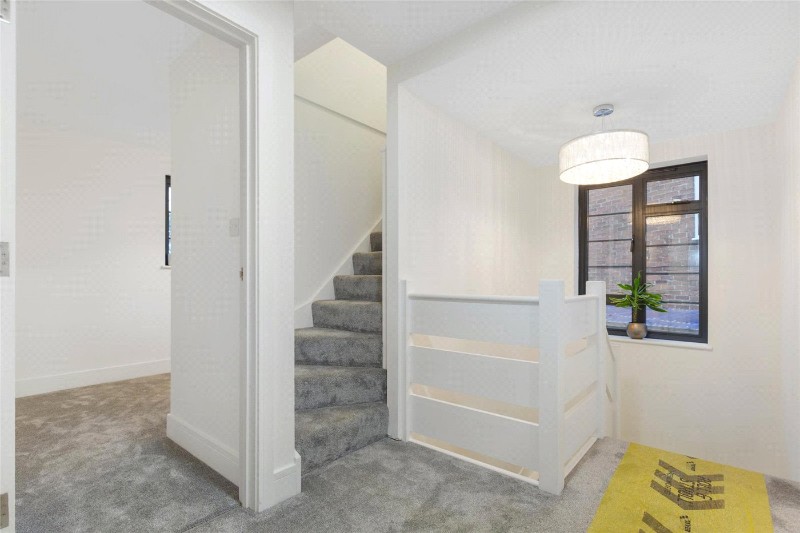 Dulwich Wood Avenue, London, SE19