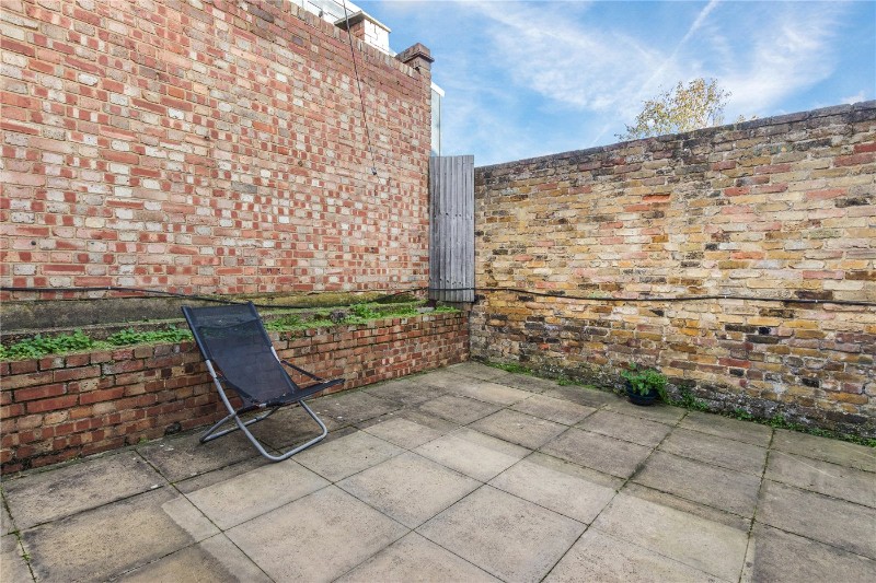 Garratt Lane, London, SW17