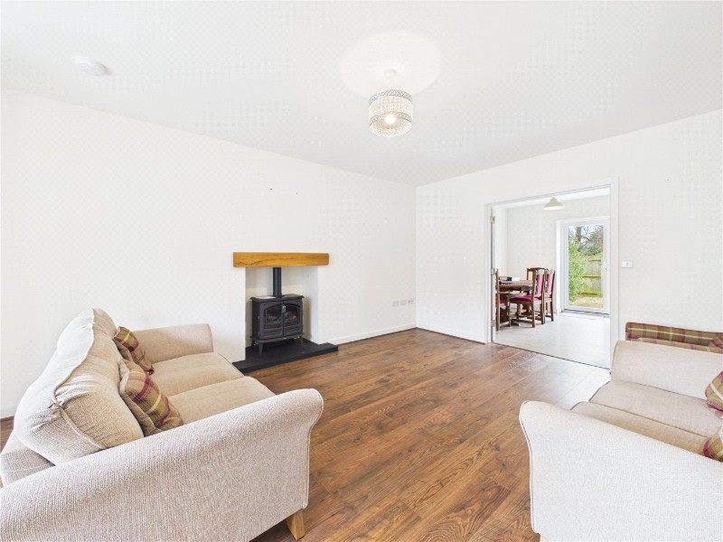 Threwstones Close, Tiverton, Devon, EX16