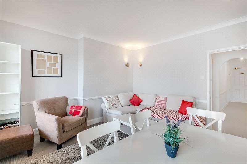 St Georges Court, Brompton Road, London, SW3