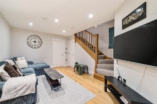 Tilford Street, Tilford, Surrey, GU10