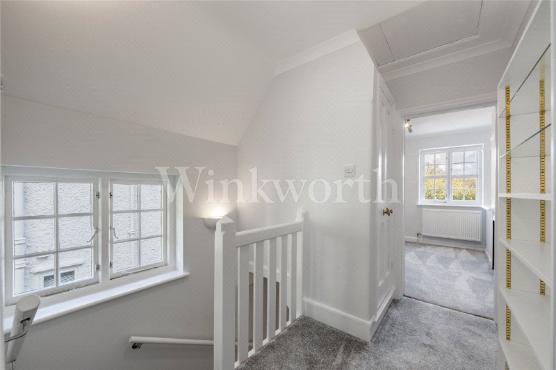 Asmuns Hill, London, NW11