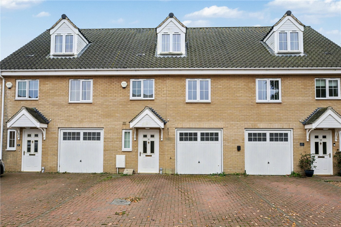 Wellesley Close, Poringland, Norwich, Norfolk, NR14