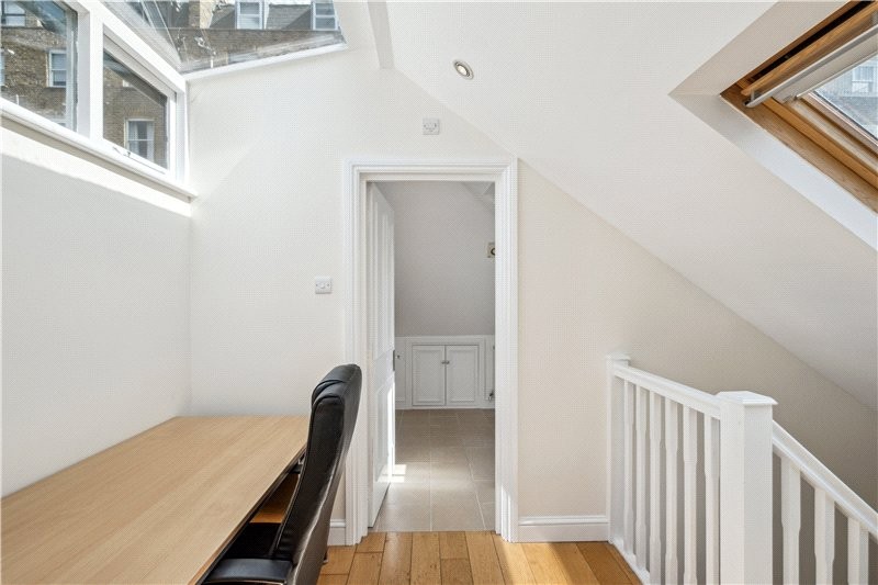 Astwood Mews, London, SW7