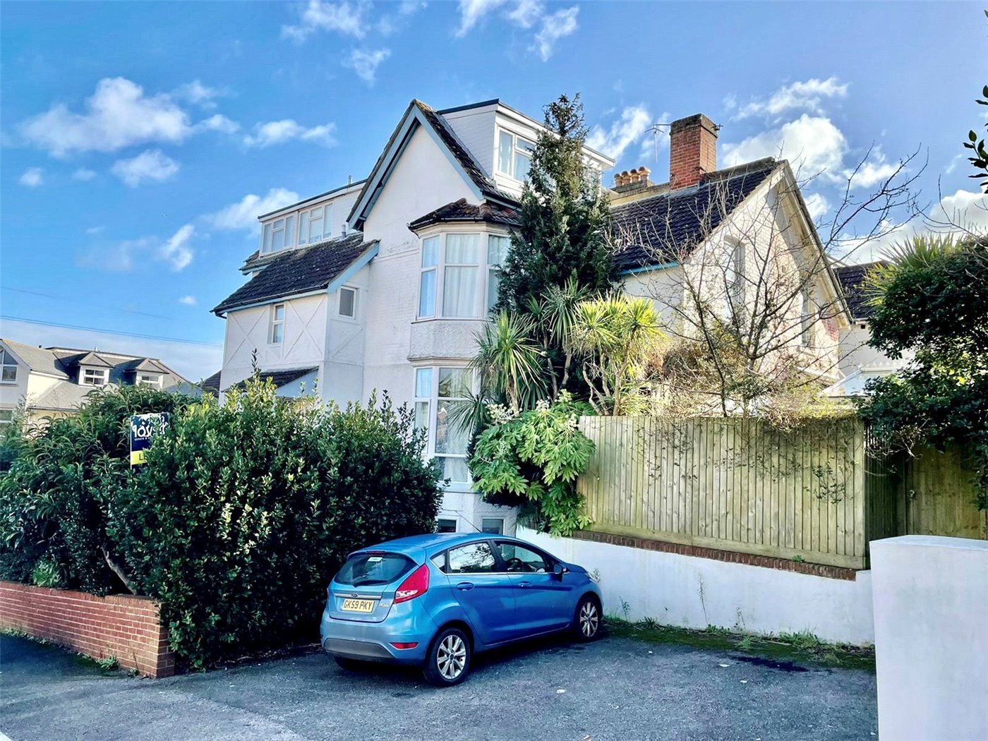 2 bedroom property for sale in Earle Road, Bournemouth, BH4 (Ref WBN220033) £270,000