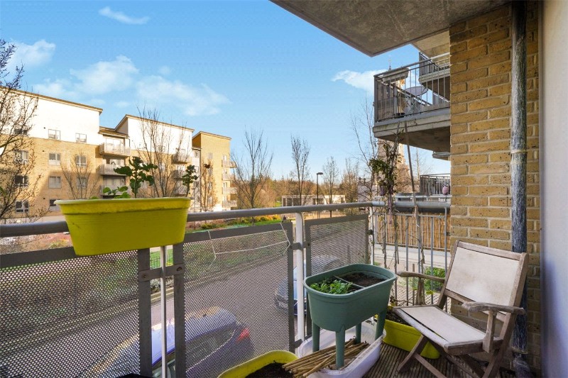 New Clocktower Place, London, N7