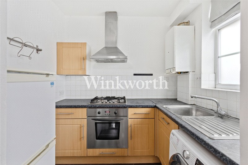 Spencer Avenue, London, N13