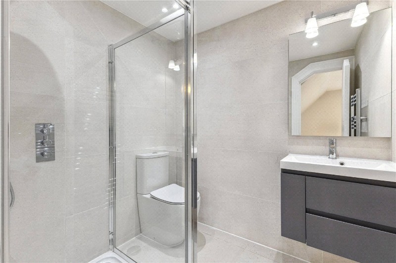 Sandy Lane, Chobham, Surrey, GU24