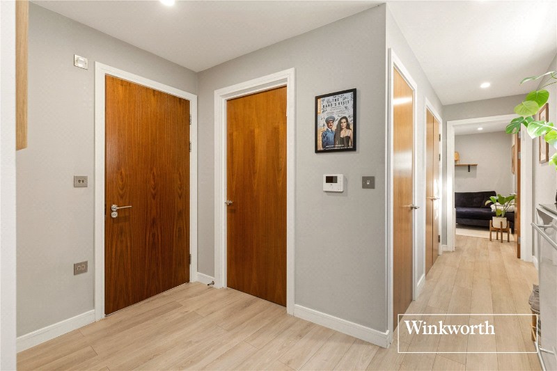 Cornwall Avenue, Finchley, London, N3