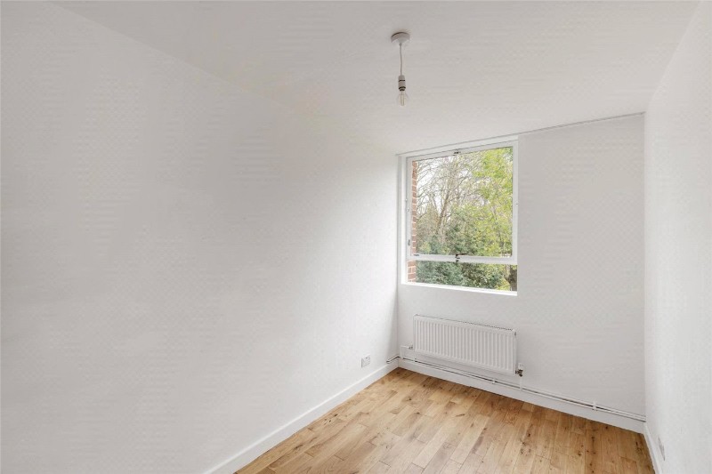 Auckland Road, London, SE19