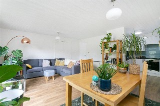 Kempton Court, 2 Durward Street, E1